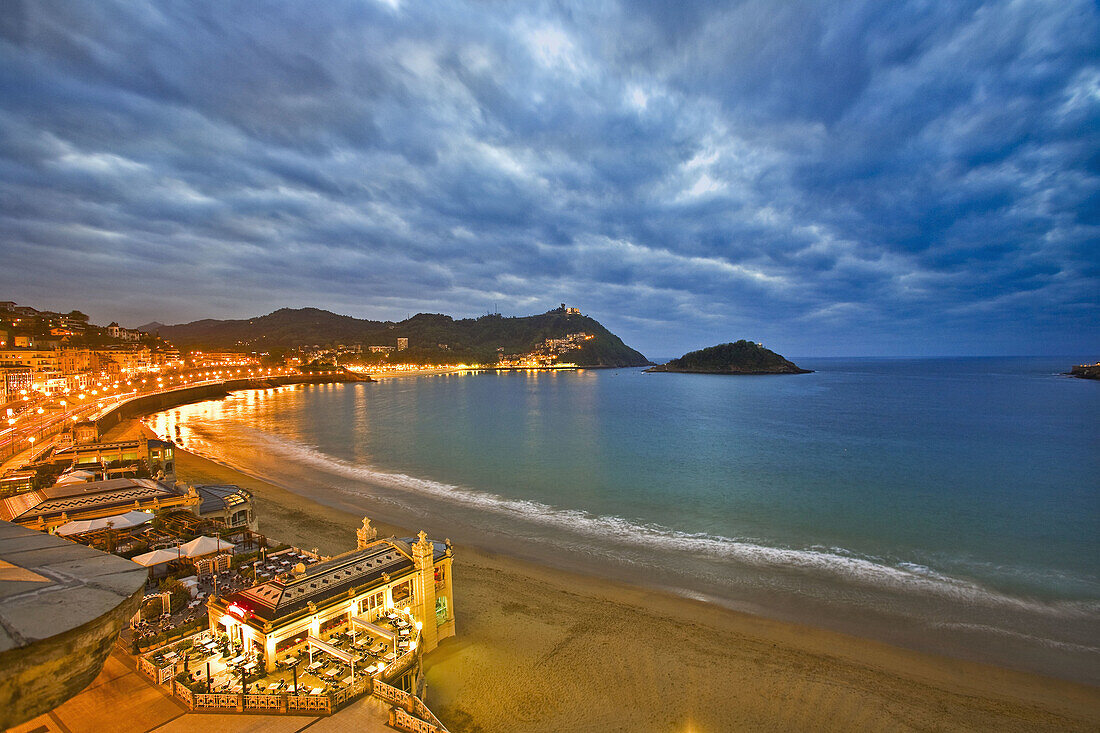 La Concha beach, San Sebastian. Guipuzcoa, Basque Country, Spain