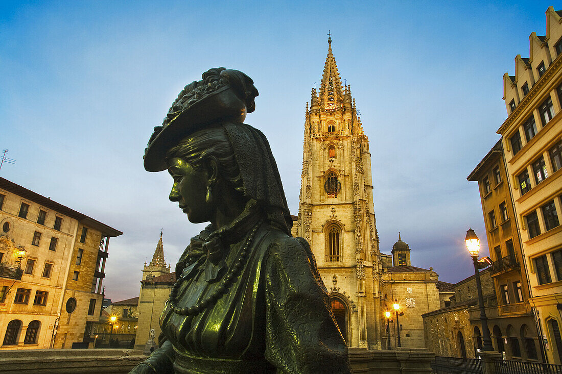 La Regenta statue by Mauro Alvare in front of cathedral in Plaza de Alfonso II el Casto, Oviedo. Asturias, Spain