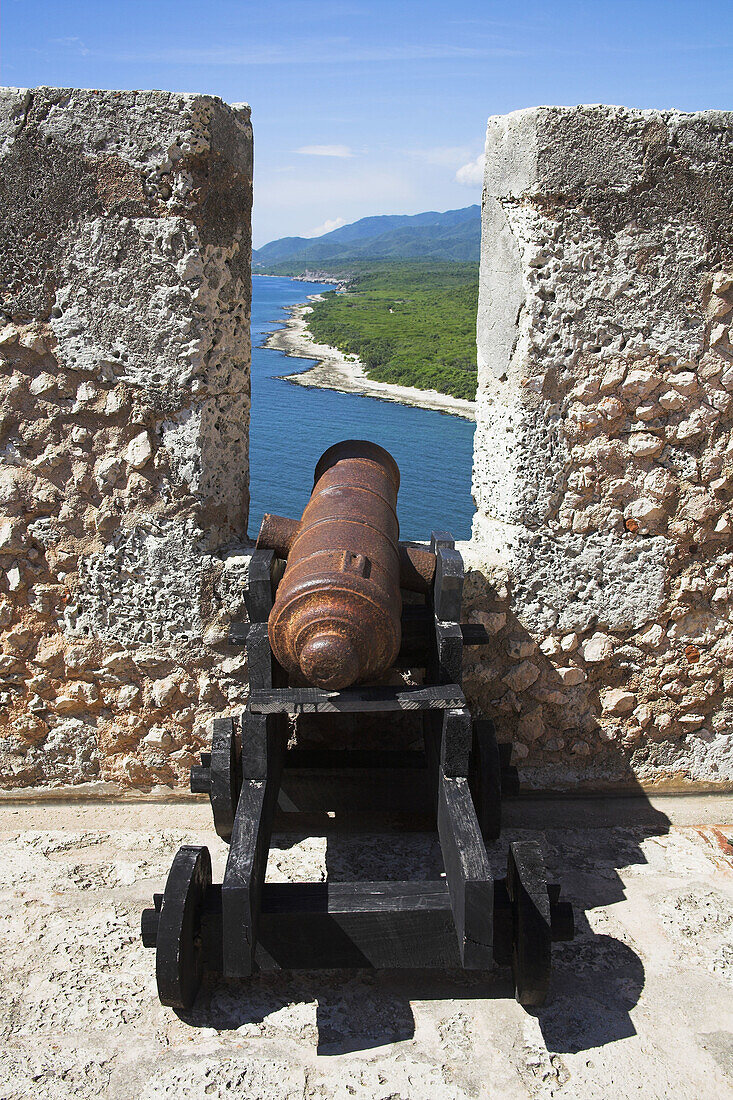 Cannon, Castillo del Morro, San Pedro de la Roca, Morro Castle, Santiago Bay, Santiago de Cuba, Cuba