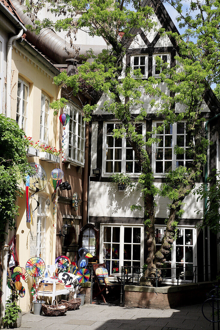 Germany, Bremen, Schnoor Quarter, old town, handicraft shop