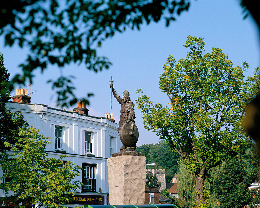 King Alfred Statue, Winchester, Hampshire, UK, England