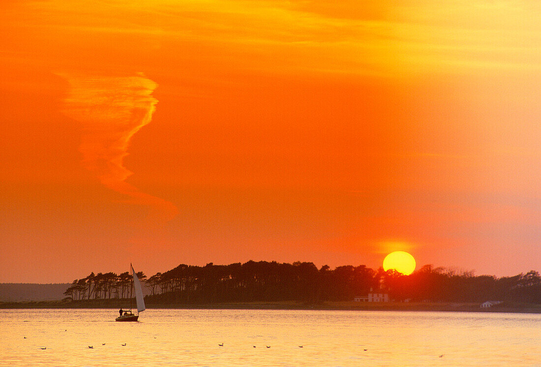 Sunset, Caernarfon, Gwynedd, UK, Wales