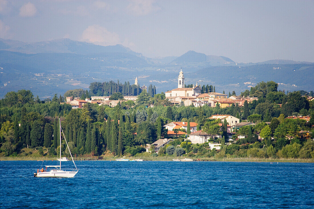 Town of Ronchi near Lazise, Lake Garda, Verona province, Veneto, Italy