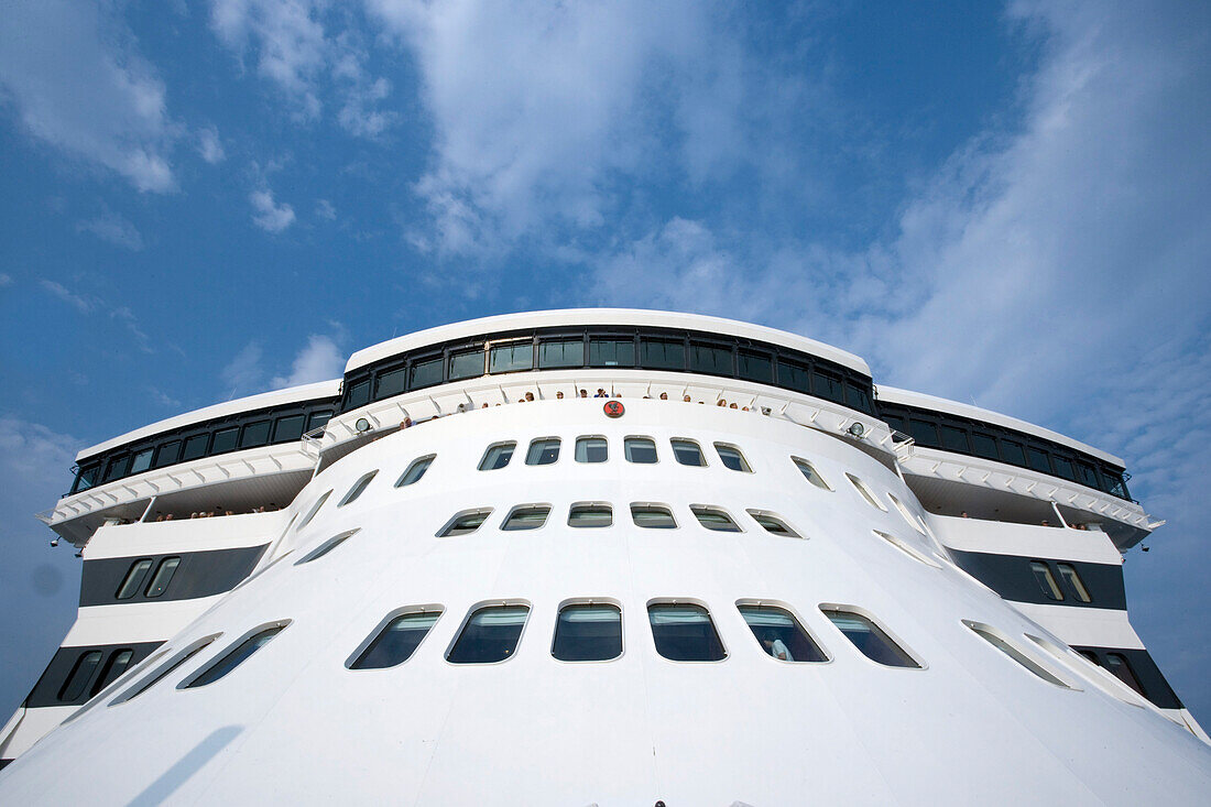 Brücke des Kreuzfahrtschiffes Queen Mary 2