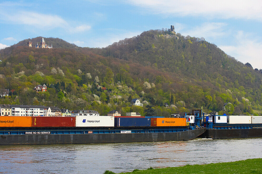 Spring, day, view at Königswinter with Schloß Drachenburg (castle) and Drachenfels, Siebengebirge, Rhine, North Rhine- Westfalia, Germany, Europe