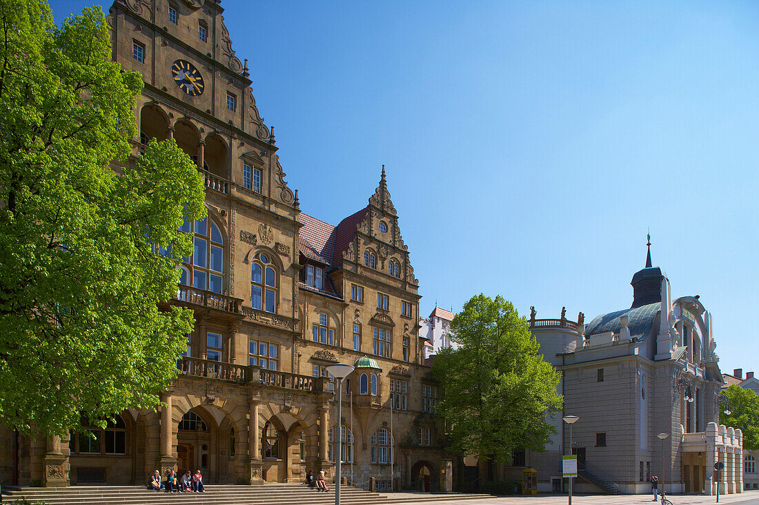 Altes Rathaus und Theater Bielefeld, Teutoburger Wald, Nordrhein-Westfalen, Deutschland, Europa