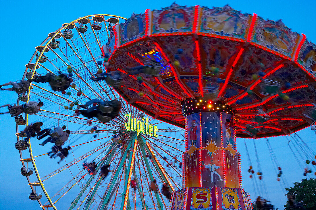 Außenaufnahme, Frühling, Abendstimmung, Kirmes im Freizeitpark Rheinaue  Bonn, Rheinland,  Nordrhein-Westfalen, Deutschland, Europa