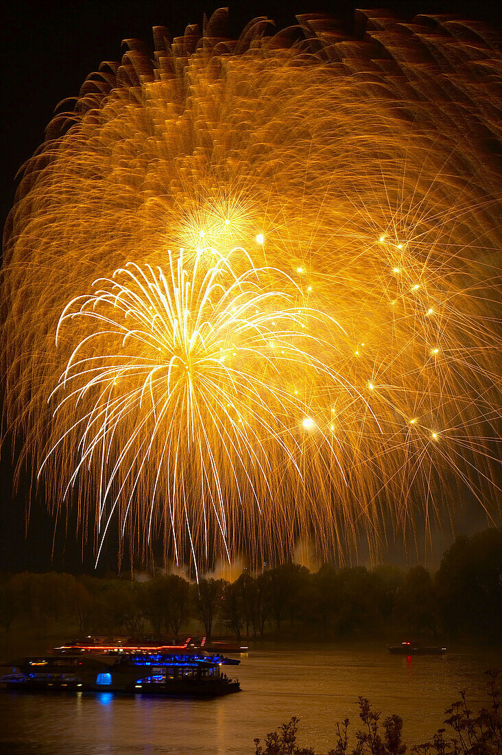 Rhein in Flammen, Bonn, Nordrhein-Westfalen, Deutschland