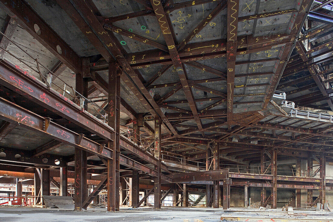 The Palast der Republik, Palace of the Republic, demolition started in February 2006, Berlin