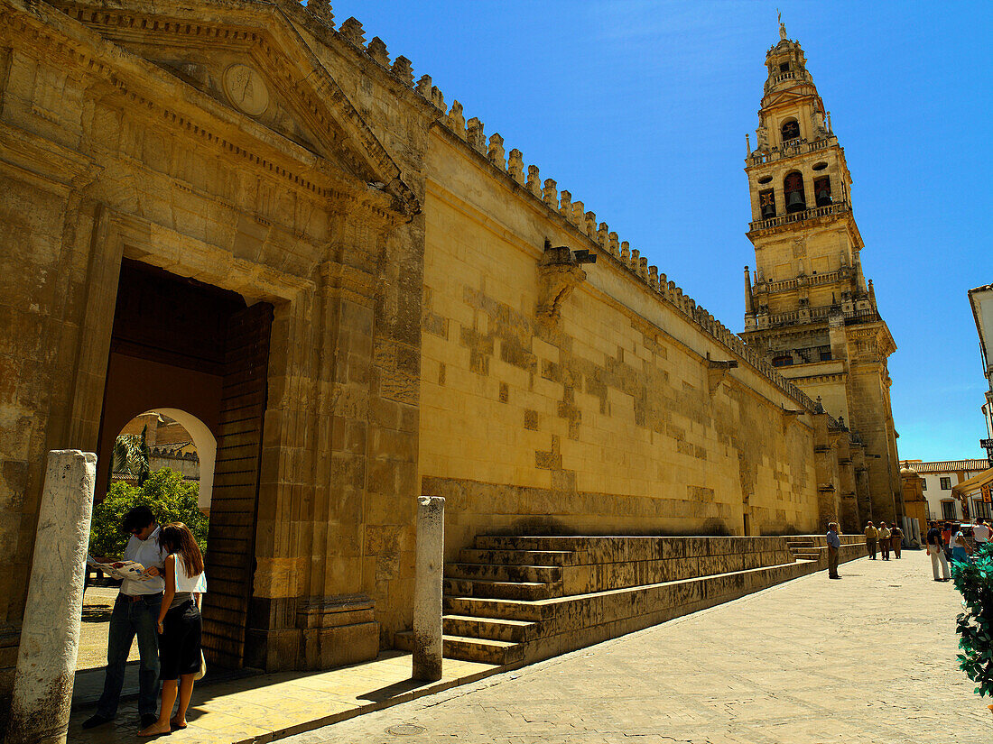 View of the Great Mosque with tourists at gateway, Cordoba, Andalucia, Spain