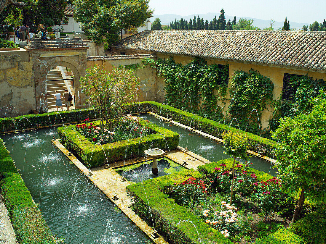 Gardens of the Alhambra palace, Jardin de la Sultana, Granada, Andalucia, Spain