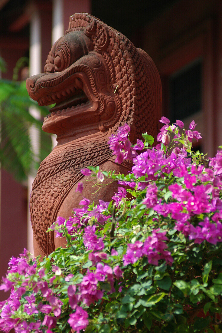Statue at the Royal Palace, Phnom Penh City, Cambodia