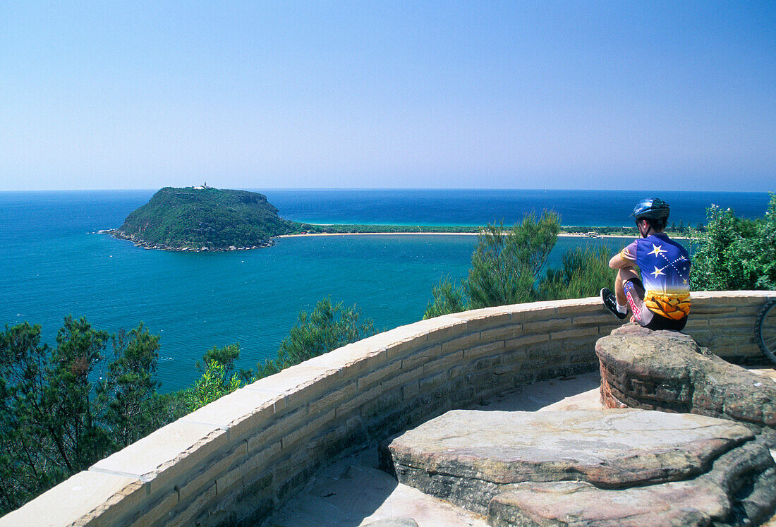 View from West Head to Barrenjoey Head, Sydney -ku-ring-gai Chase Nat. Park, New South Wales, Australia