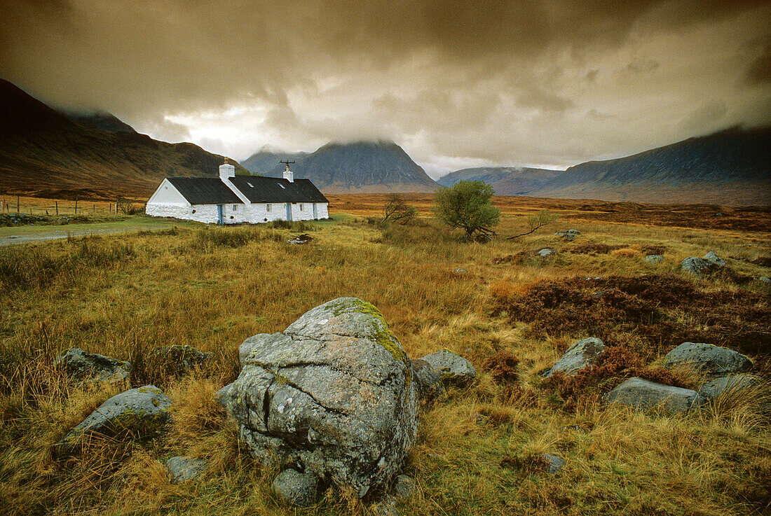 Farmhouse at Glen Coe, Highlands, Scotland, Great Britain, Europe