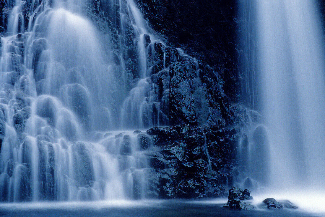 Wasserfall, Glen Coe, Highlands, Schottland, Großbritannien, Europa
