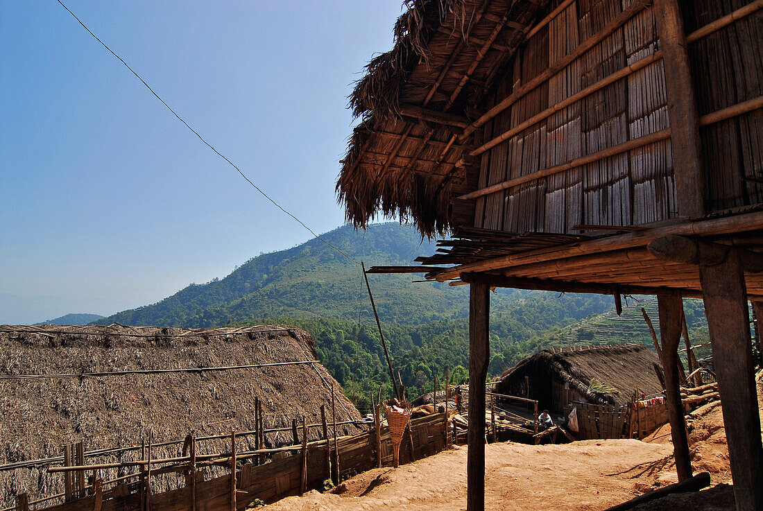 Hill tribe mountain village at Doi Ang Khang, Golden Triangle, Thailand, Asia