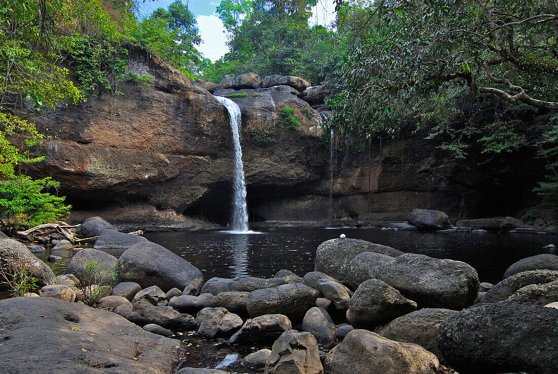 Haeo Suwat Wasserfall, Khao Yai Nationalpark, Provinz Khorat, Thailand, Asien