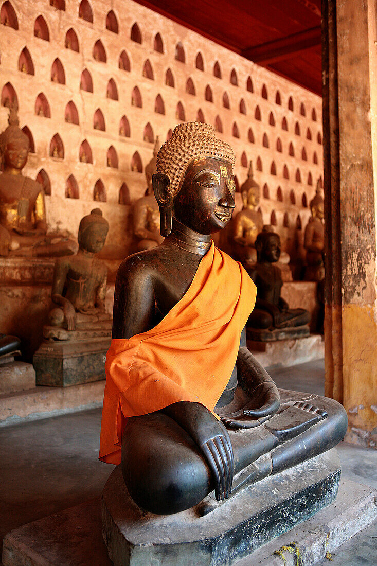 Bronze Buddha statue at Wat Si Saket, Vientiane, Laos