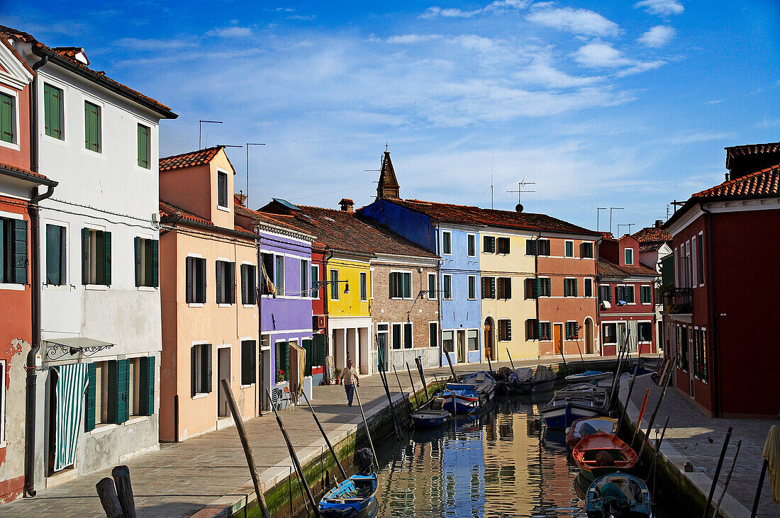 Street scene and canal on Burano Island in the Venice Lagoon, Venice, Burano, Veneto, Italy