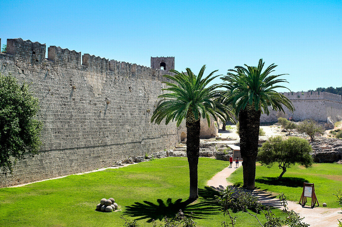 Rhodes, garden in the Old Town, Rhodes … – License image – 70262238 ...