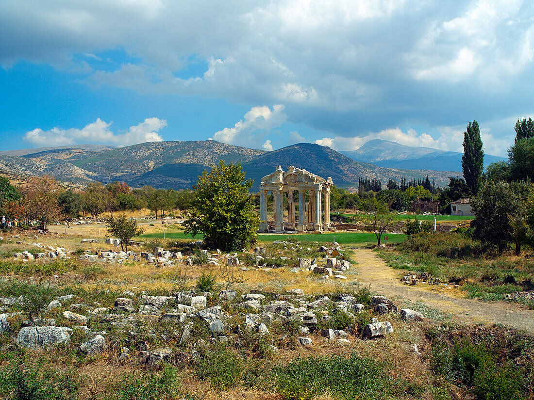 The Tetrapylon and surrounding scenery, Aphrodisias, Aegean, Turkey