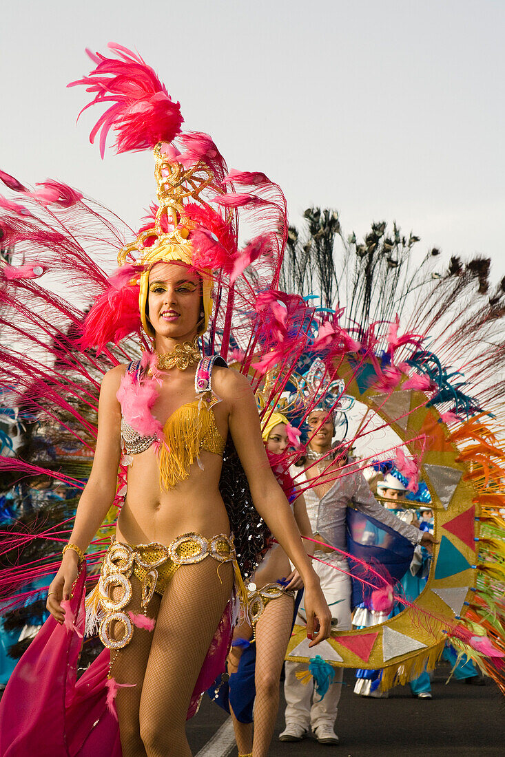 Female dancer at the carnival parade, Gran Coso de Carnaval, Costa Teguise, Lanzarote, Canary Islands, Spain, Europe