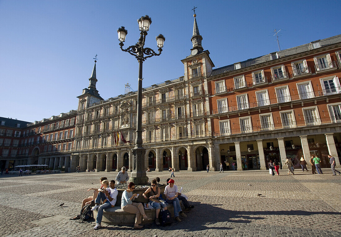 Spain,  Madrid,  Centro,  gateway to Plaza Mayor,  the central and most popular plaza in the city of Madrid,  view of Casa de la Panadería