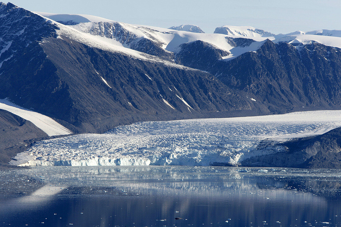 Glaciers at Ny Alesund. Spitsbergen island,  Svalbard archipelago,  Arctic Ocean,  Norway