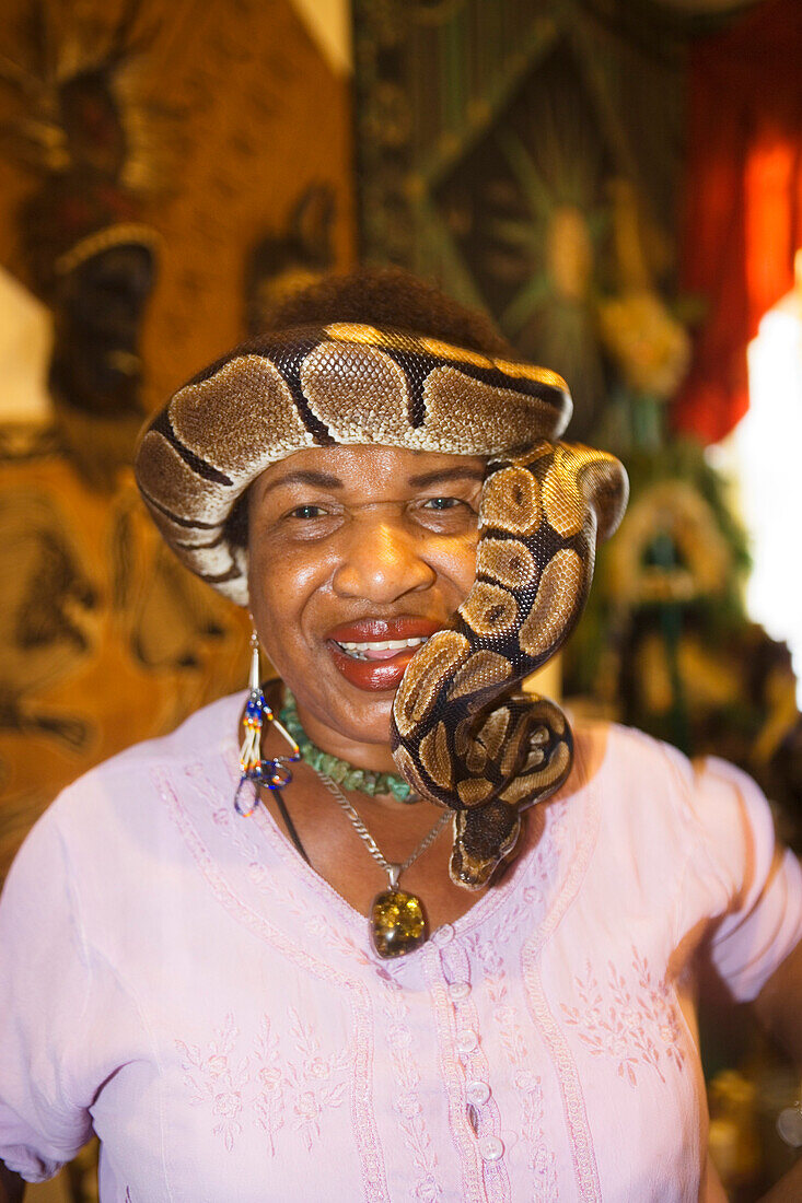 Voodoo Priest Miriam with her snake, French Quarter, New Orleans, Louisiana, USA