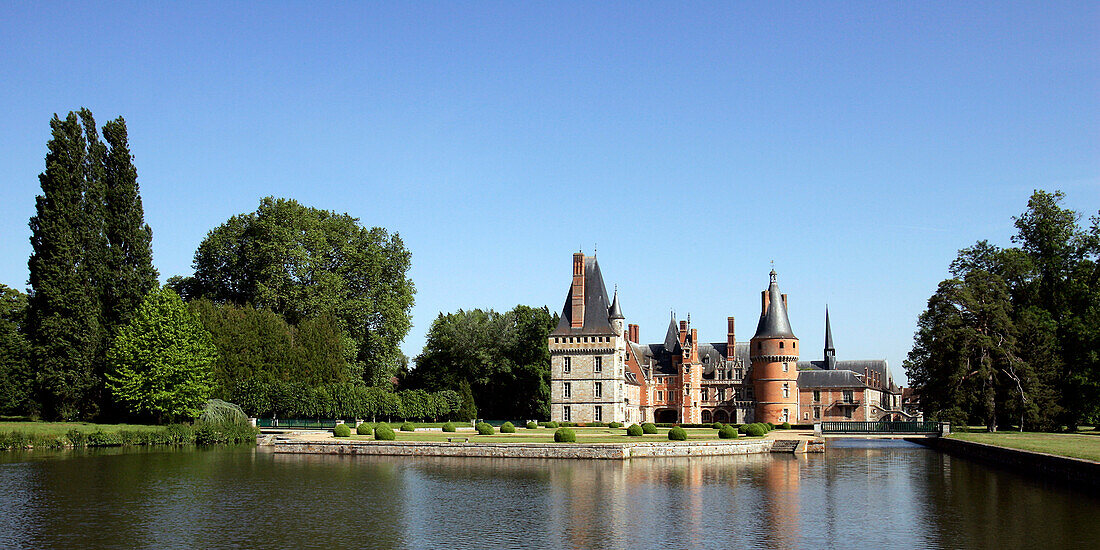 The Ponds In Front Of The Chateau De Maintenon, Eure-Et-Loir, France