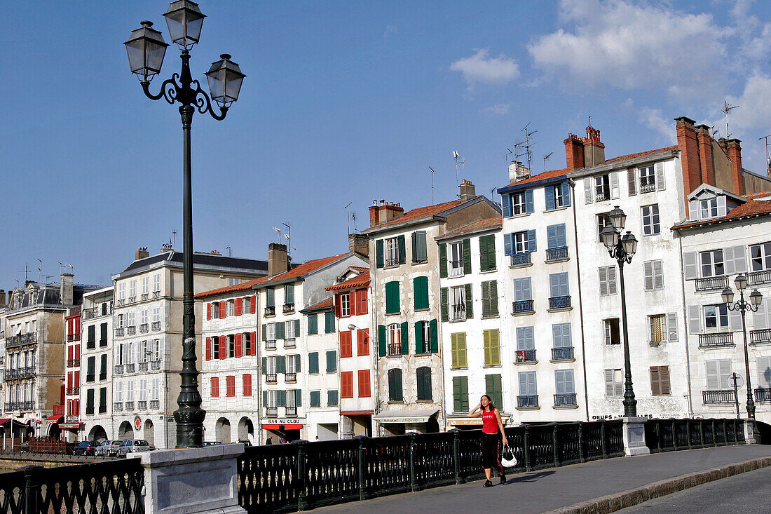 Houses On The Quays Of The Nive, Petit Bayonne, Basque Country, Basque Coast, Bayonne, Pyrenees Atlantiques, (64), France