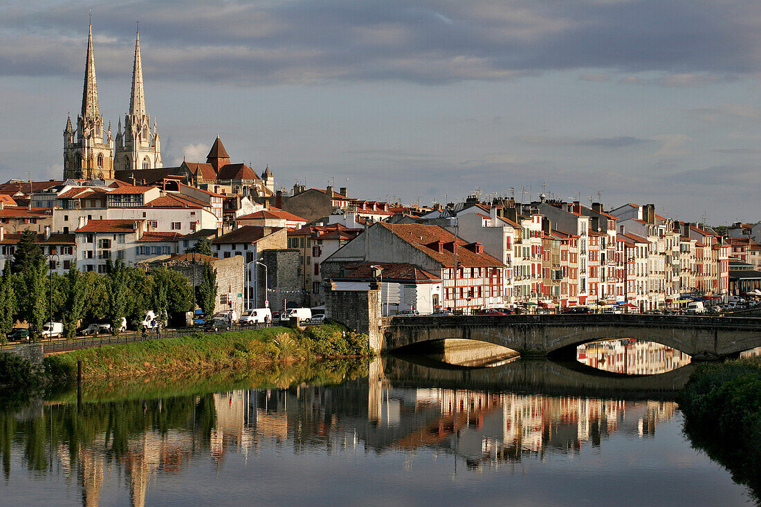 City Of Bayonne, Houses On The Quays Of The Nive And Spires Of The Sainte-Marie De Bayonne Cathedral, Grand Bayonne, Basque Country, Basque Coast, Bayonne, Pyrenees-Atlantique (64), France