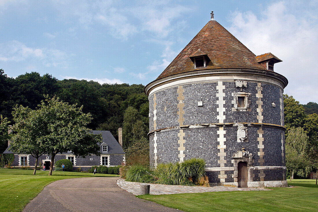 The Dovecote Of The Bouteillerie Manor, Built By The Le Roux Family In 1631, Rouelles Park, Le Havre, Seine-Maritime (76), Normandy, France