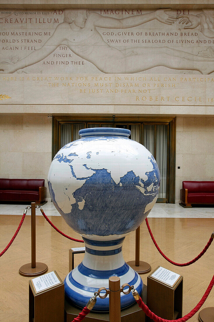Main Entrance, Palace Of Nations, United Nations Offices, Geneva, Switzerland