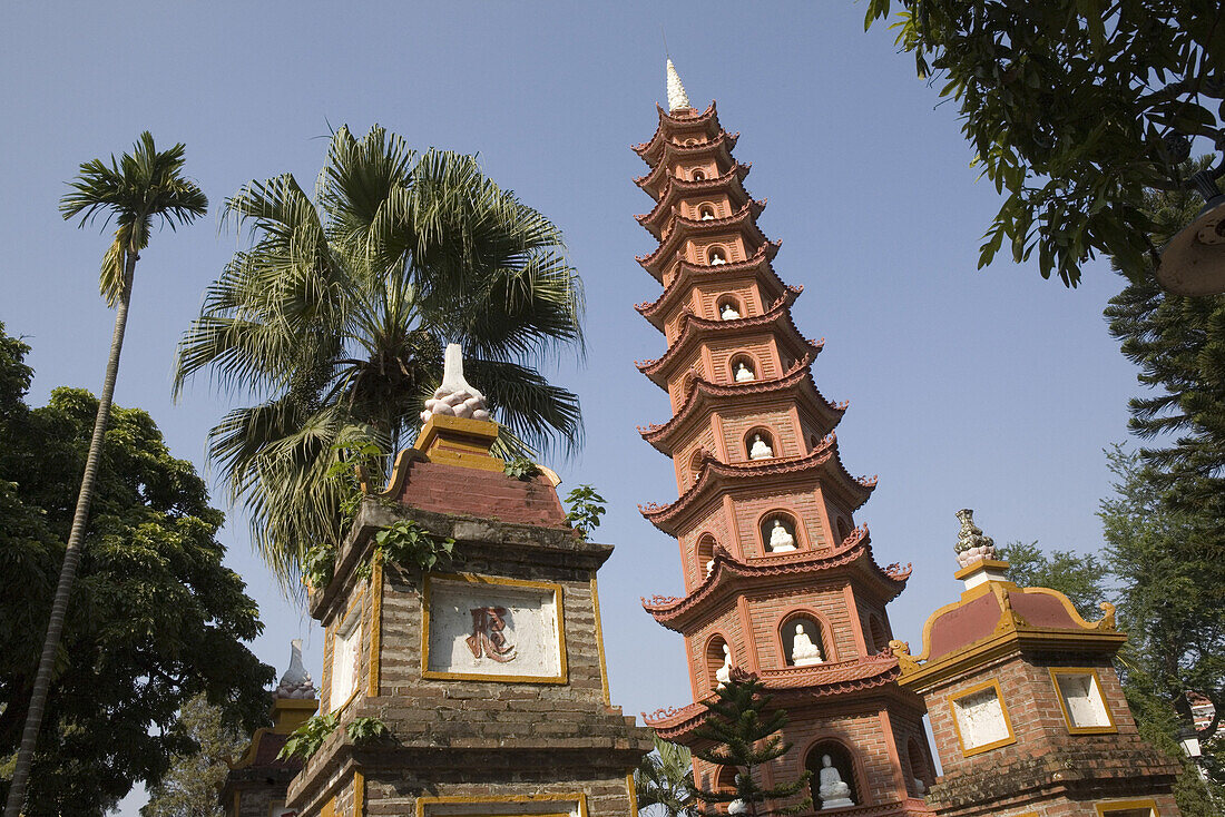Exterior view of the Quan Thanh temple in the sunlight, Hanoi, Ha Noi province, Vietnam, Asia
