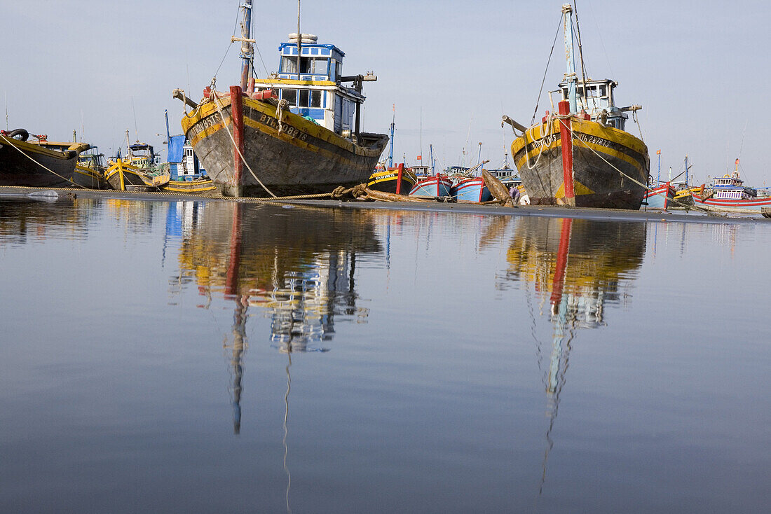 Fishing boats at the harbour of Mui Ne, Binh Thuan Province, Vietnam, Asia