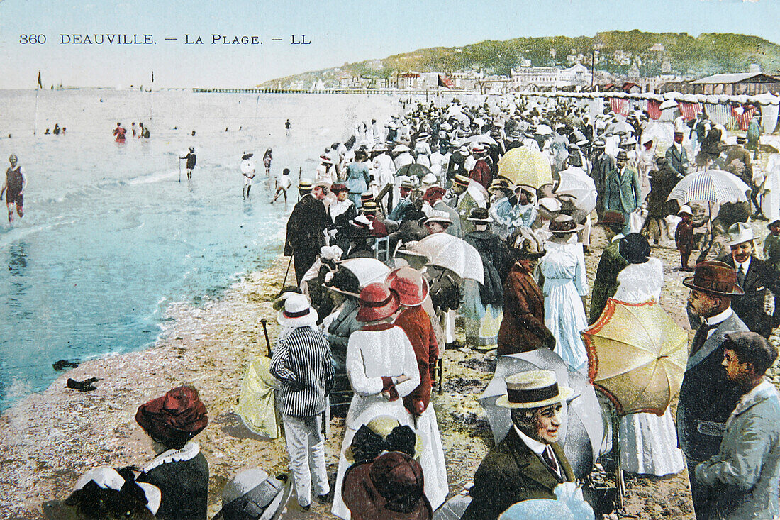 Beach In Deauville During The Belle Epoque Early 20 Th Century, Calvados (14), Normandie, France, G. Hamel Collection