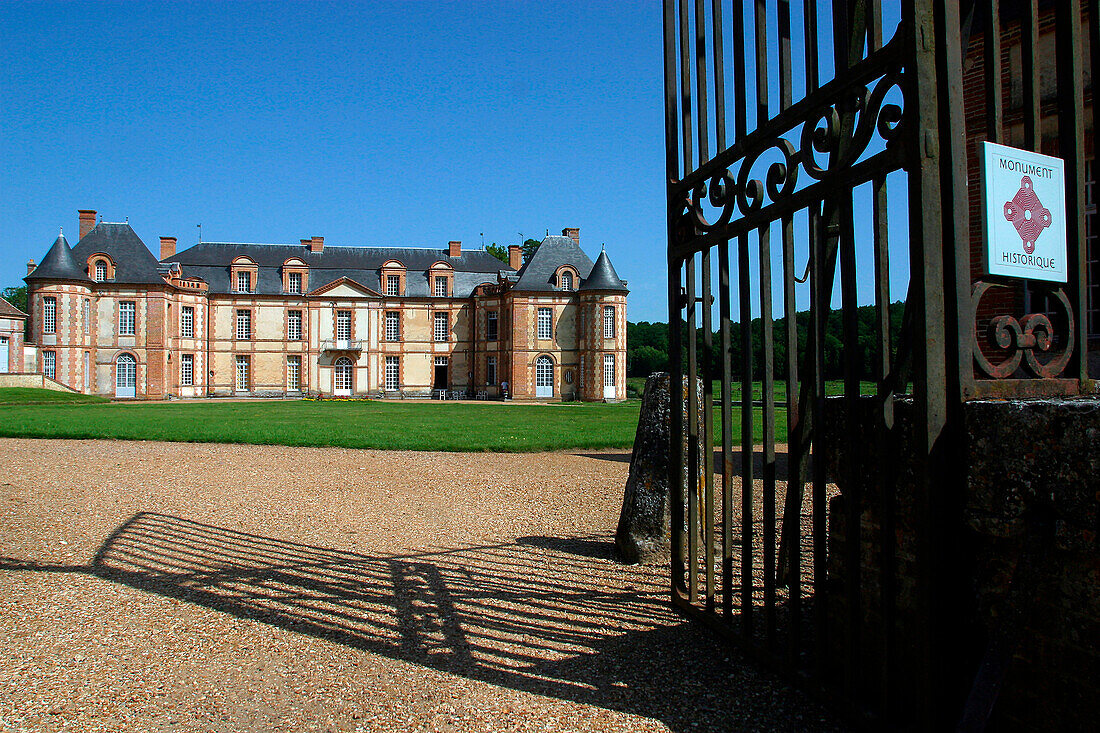 Montigny-Sur-Avre Chateau, Historic Monument, Eure-Et-Loir (28), France