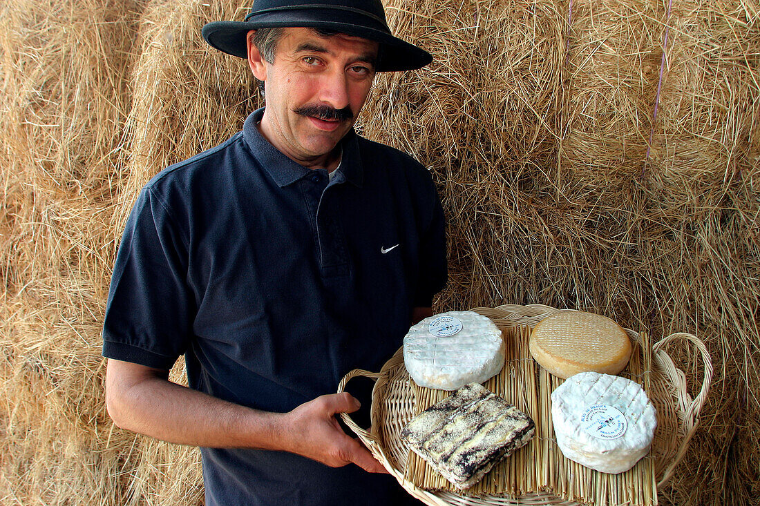 Patrick Moulin, Cow'S Cheese Maker, Chatillon-En-Dunois, Eure-Et-Loir (28), France