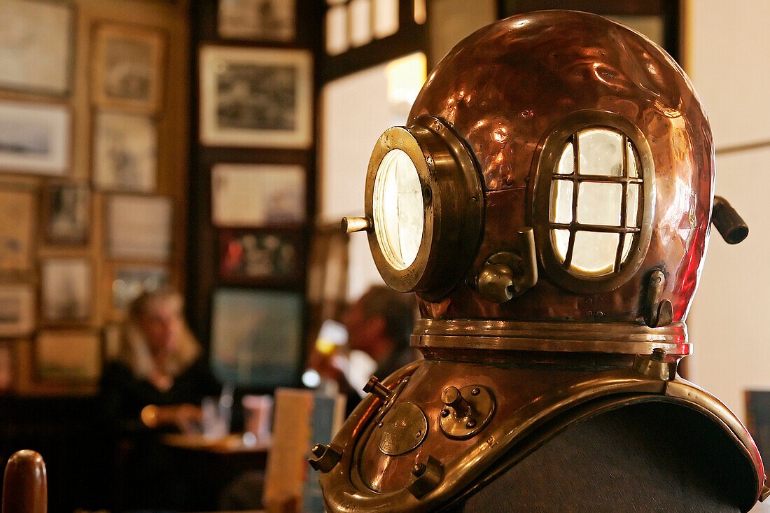 Bar De L'Univers, Saint-Malo, Ille-Et-Vilaine (35), France