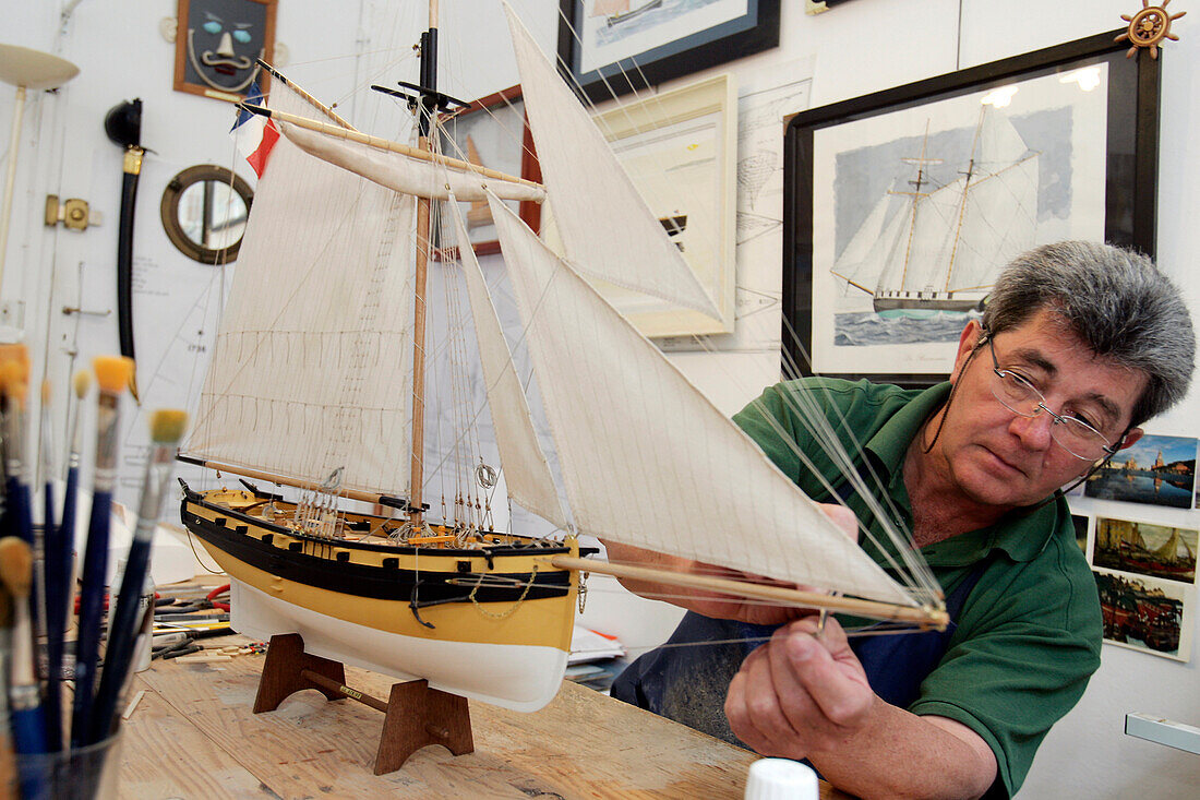 Marc Bougneres, Model Of The Renard, Robert Surcouf'S Ship, Atelier 'Navires D'Autrefois', Saint-Malo, Ille-Et-Vilaine (35), France