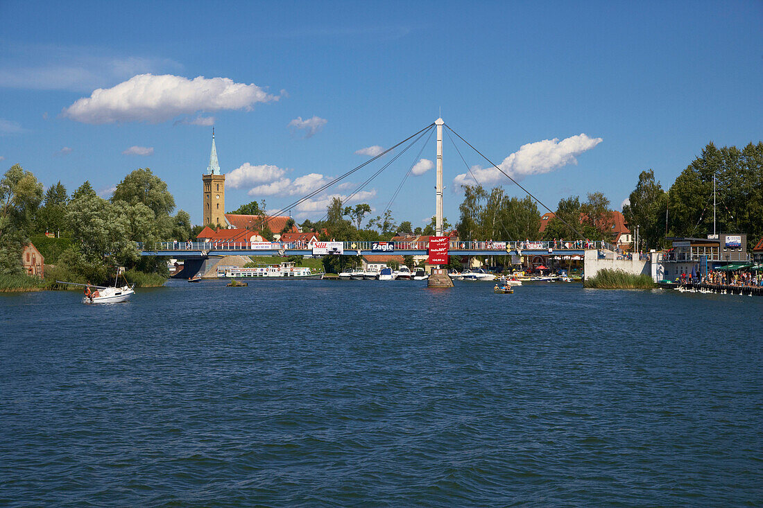 Hafen von Mikolajki (Nikolaiken) am Jez. Mikolajskie (Nikolaiker-See), Masurische Seenplatte, Mazurskie Pojezierze, Masuren, Ostpreußen, Polen, Europa