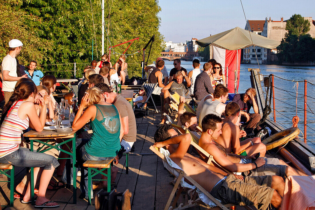 Boat Cafe, Bar On The Spree Near The Site Of The East Side Gallery, Berlin, Germany