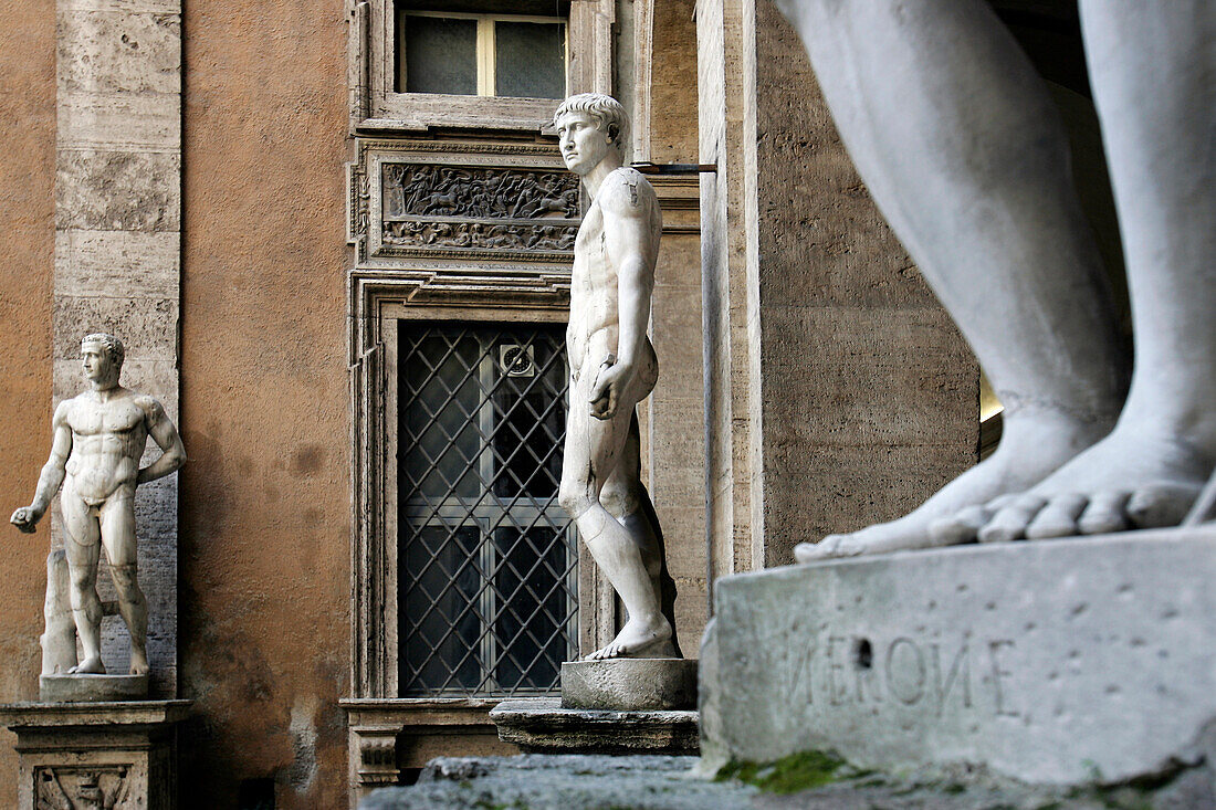 Matei, 32 Via Caetani, Inner Courtyard With A Collection Of Roman Busts, Statues And Bas-Reliefs, Rome, Italy