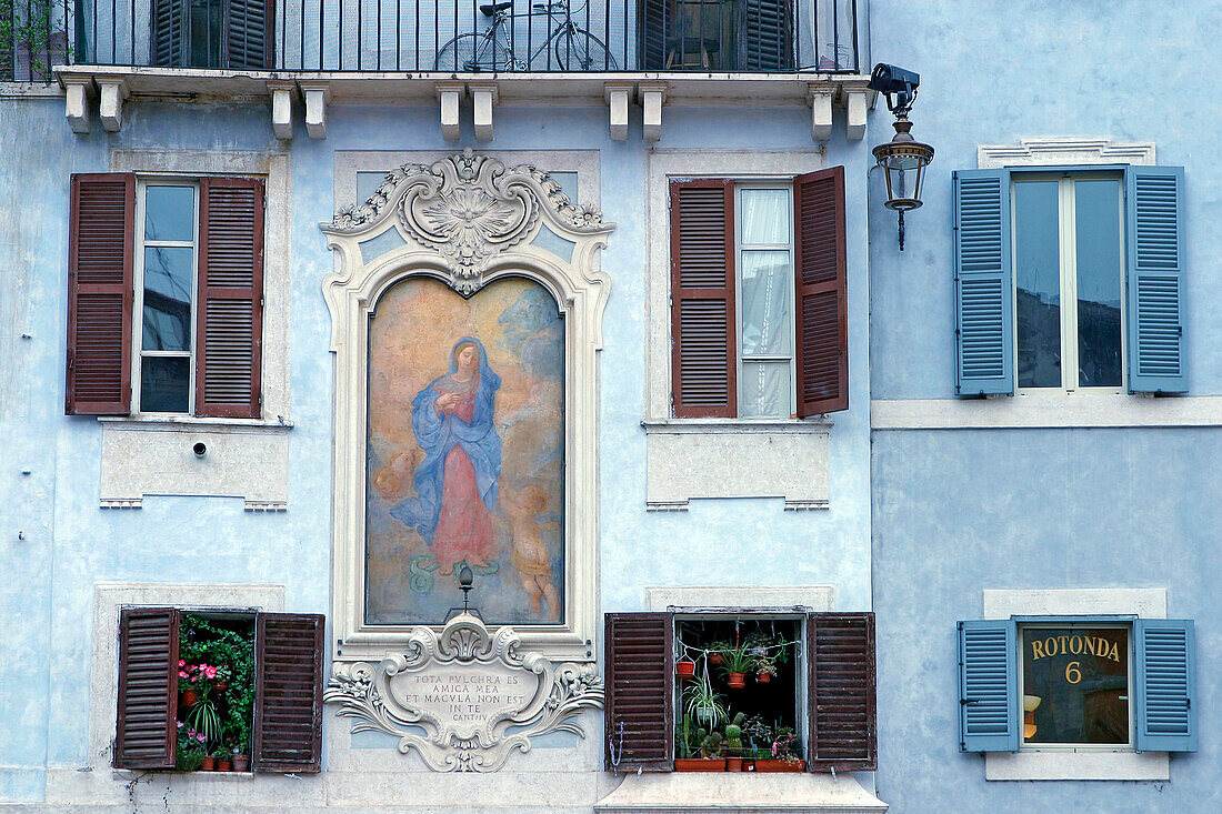 Mural Representing The Virgin On A Building'S Facade, Piazza Della Rotondo, Rome, Italy