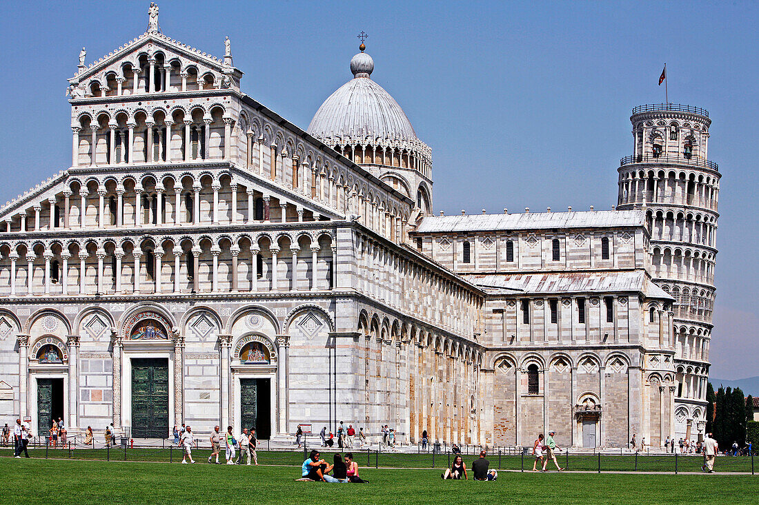 The Leaning Tower (Torre Pendente) On The Campo Dei Miracoli, Pisa, Tuscany, Italy