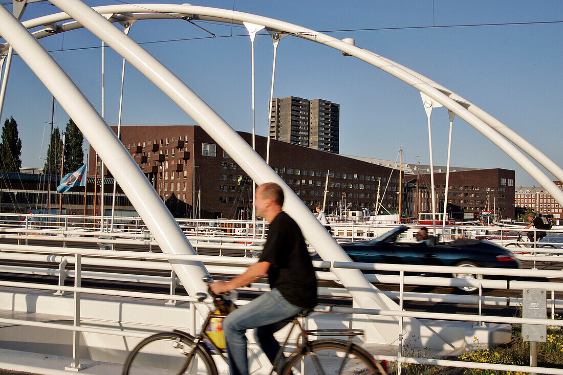 Verbindingsdam Bridge Links Java Eiland To The City, Amsterdam, Netherlands
