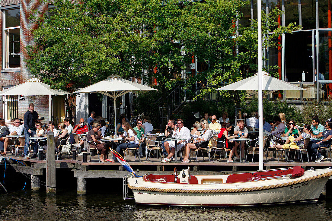 Canal And The Sidewalk Cafe And Restaurant De Jarren