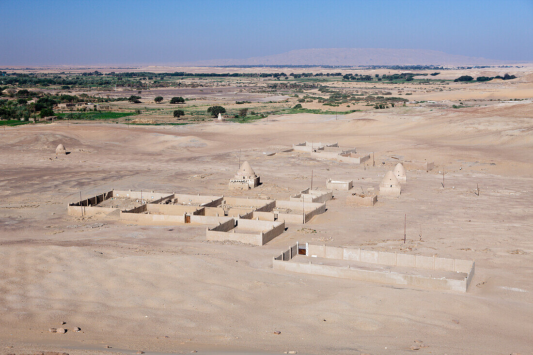 Blick auf Dakhla Oase, Libysche Wüste, Ägypten