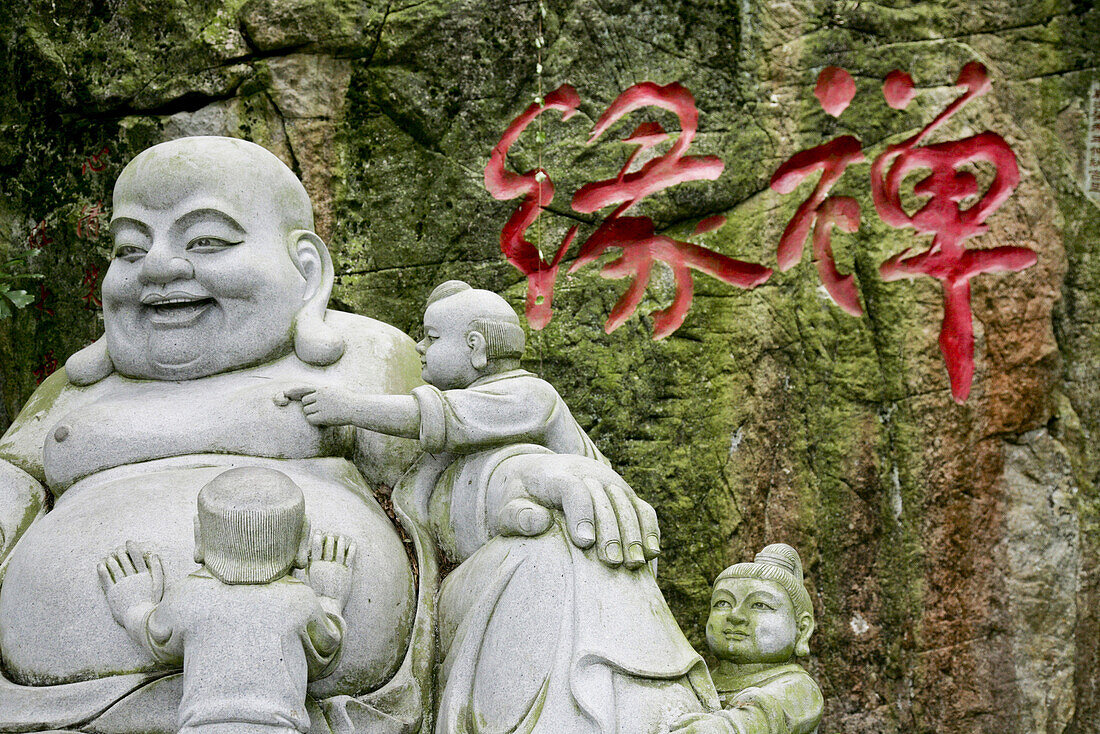 Laughing Buddha statue at a temple, Jinfeng, Changle, Fujian province, China, Asia